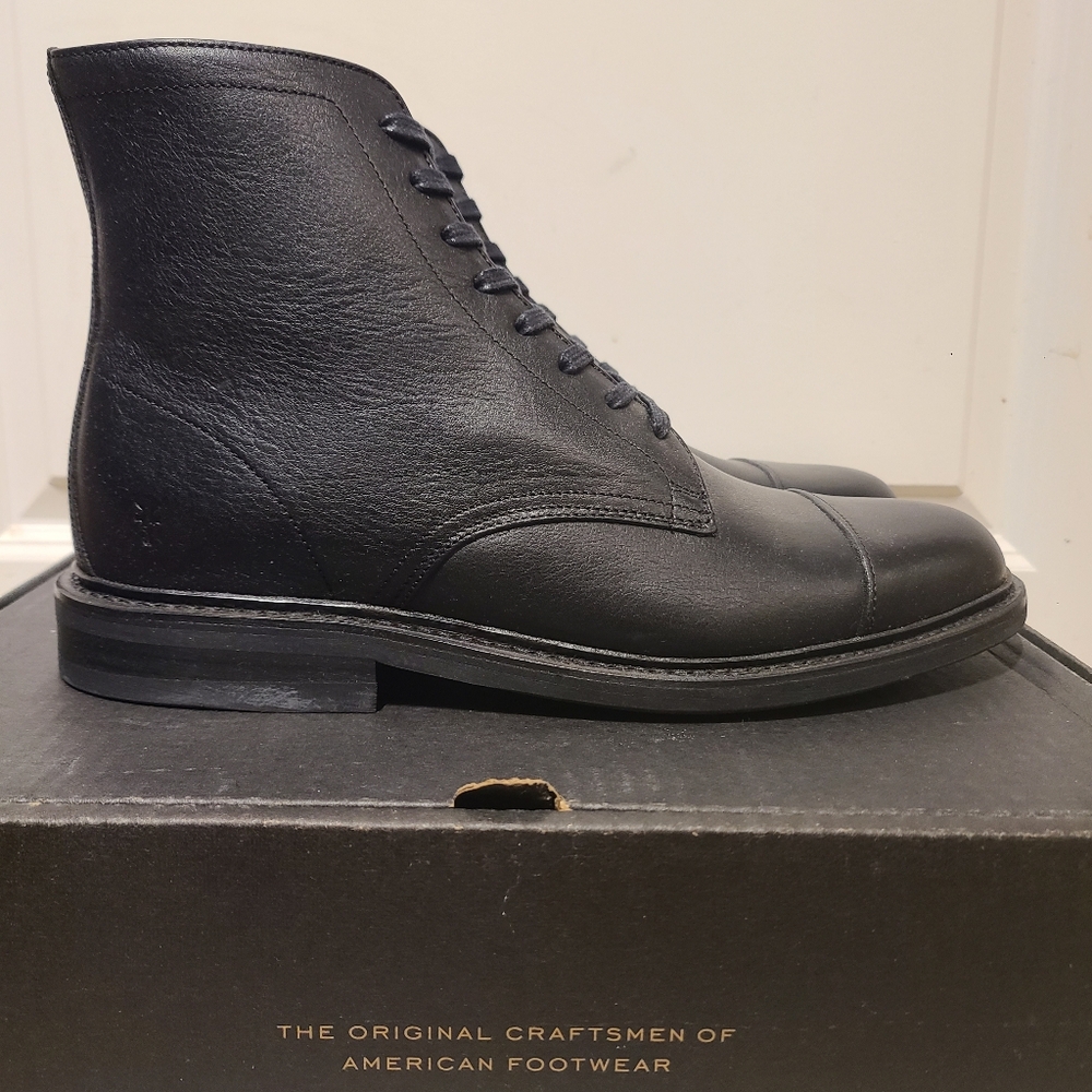 Frye Seth Cap Toe Lace Up Boot Mens Size 9M